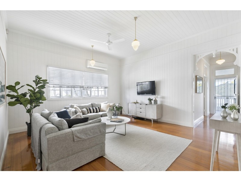 11 Doncaster Street, Hendra QLD 4011