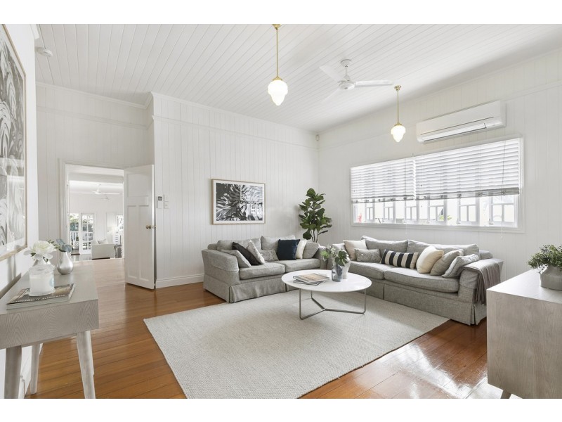 11 Doncaster Street, Hendra QLD 4011