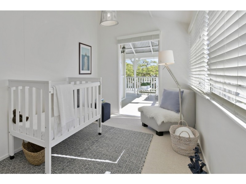 11 Doncaster Street, Hendra QLD 4011