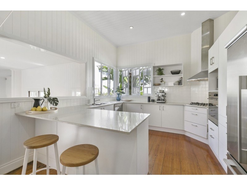 11 Doncaster Street, Hendra QLD 4011