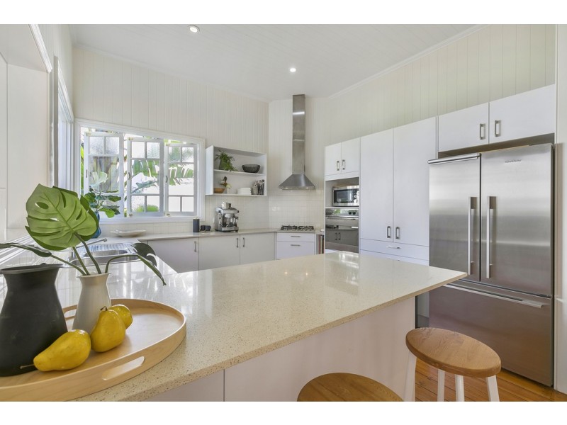 11 Doncaster Street, Hendra QLD 4011