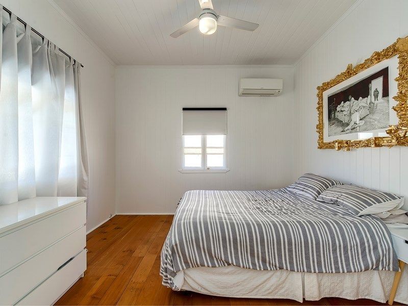 64 Lilley Street, Hendra QLD 4011