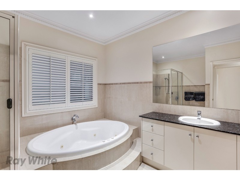 76 Woodville Street, Hendra QLD 4011