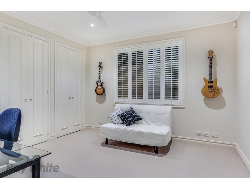 76 Woodville Street, Hendra QLD 4011