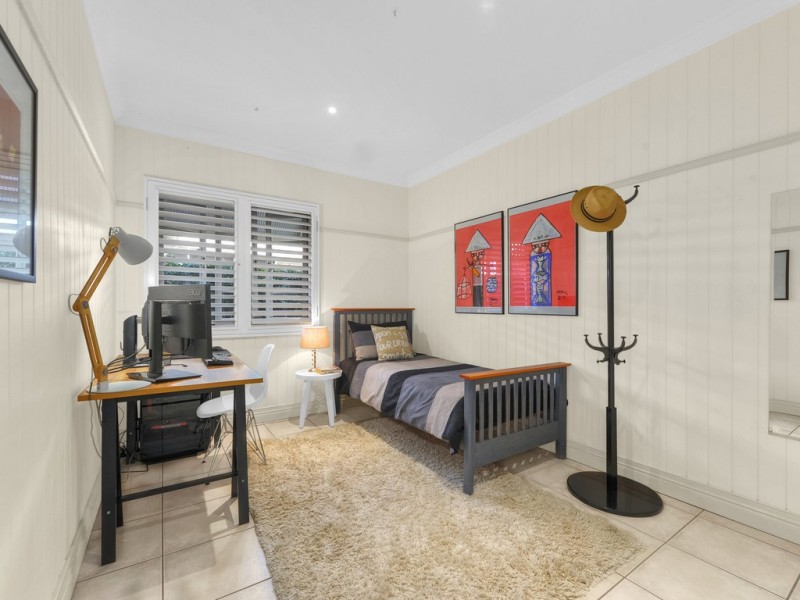 18 Rous Street, Hendra QLD 4011