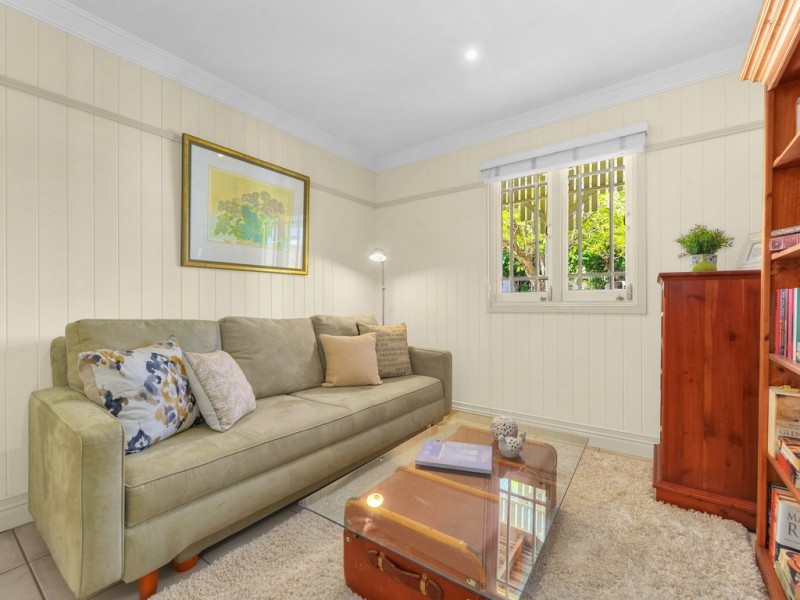 18 Rous Street, Hendra QLD 4011