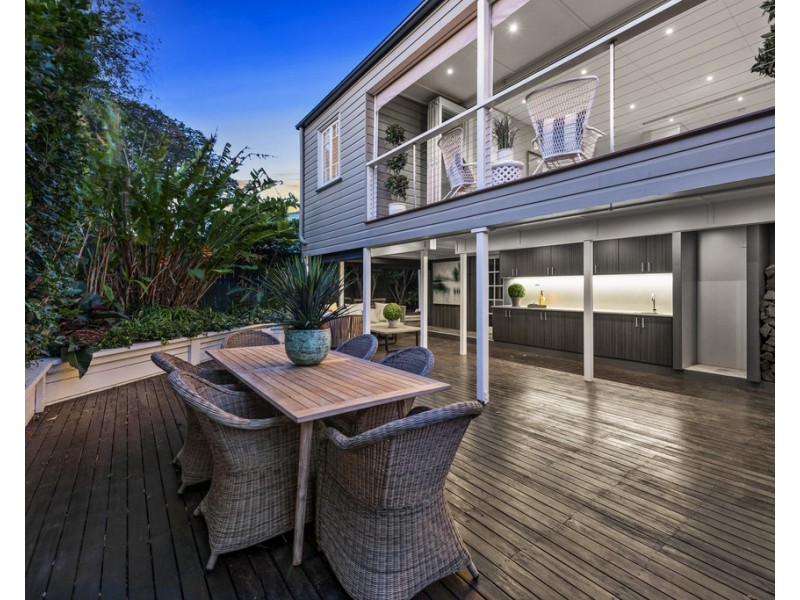 19 Gordon Street, Hendra QLD 4011