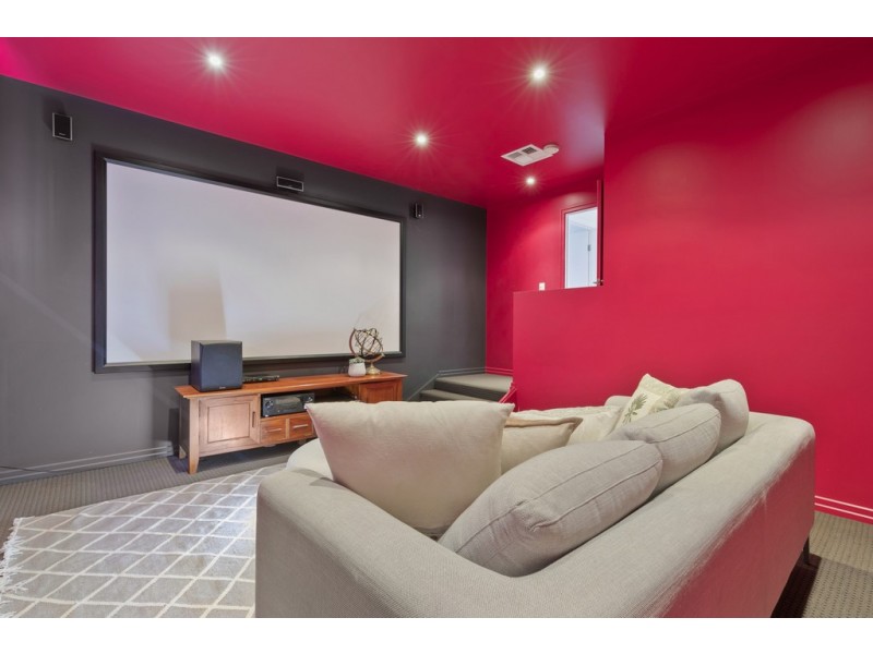 6 Blaikie Street, Hendra QLD 4011