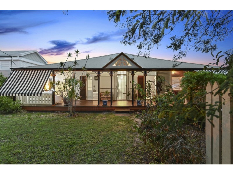 77 Oriel Road, Clayfield QLD 4011