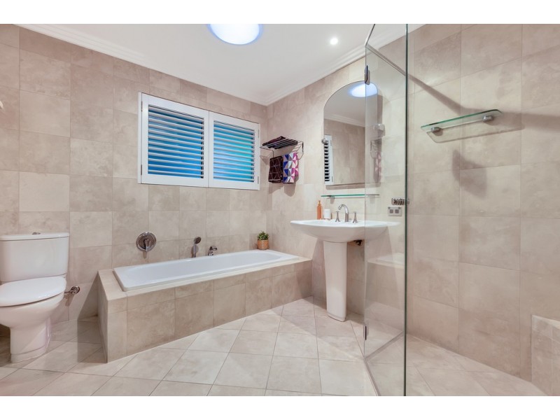 41a Langside Road, Hamilton QLD 4007