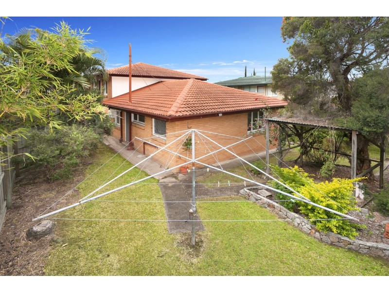 43 Oliver Street, Kedron QLD 4031