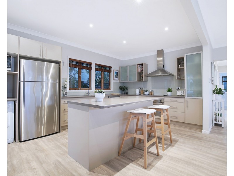 41 Pfingst Road, Wavell Heights QLD 4012