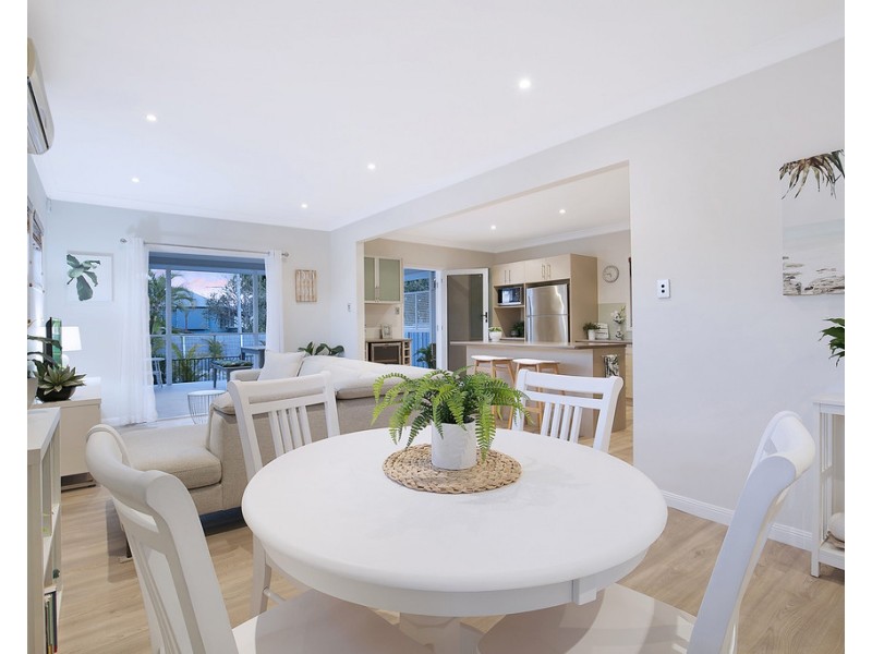 41 Pfingst Road, Wavell Heights QLD 4012