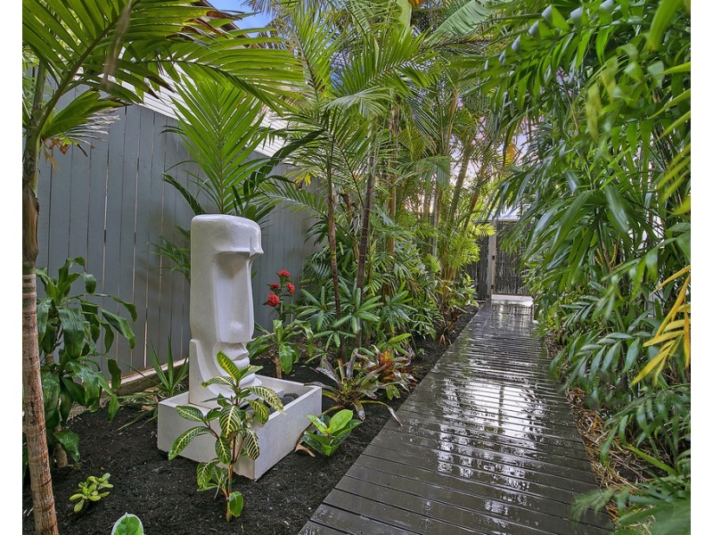 41 Pfingst Road, Wavell Heights QLD 4012