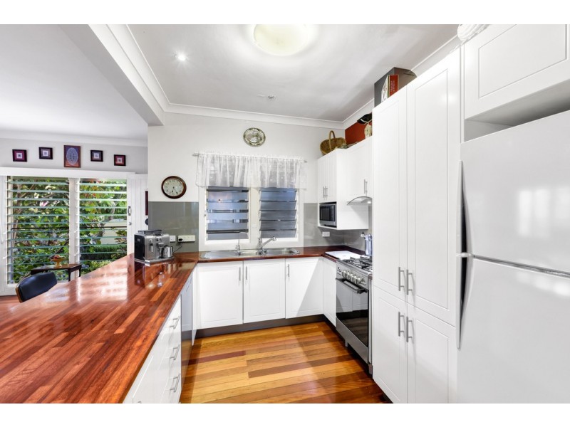 4 Gurley Street, Wavell Heights QLD 4012