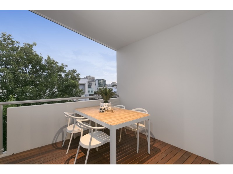 12/45 Doggett Street, Teneriffe QLD 4005