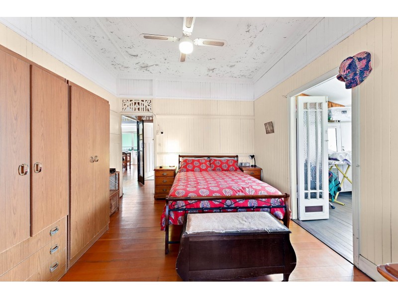 12 Rous Street, Hendra QLD 4011