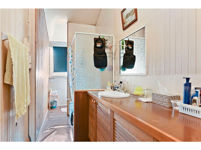 12 Rous Street, Hendra QLD 4011