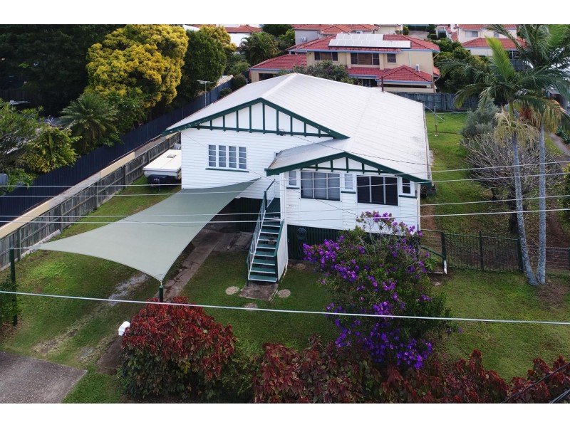 12 Rous Street, Hendra QLD 4011