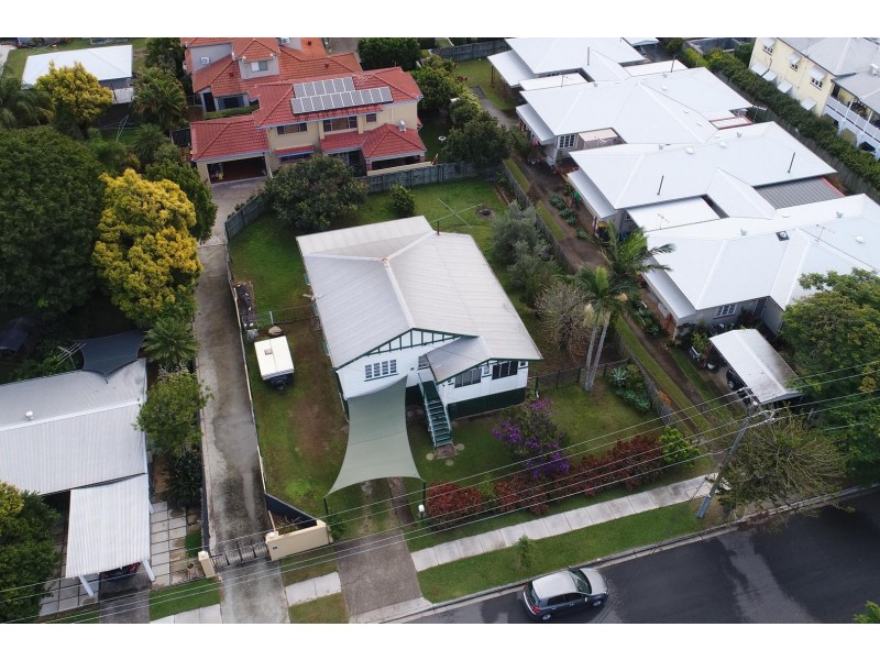 12 Rous Street, Hendra QLD 4011