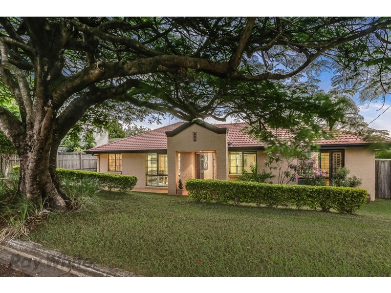 110 Woodville Street, Hendra QLD 4011