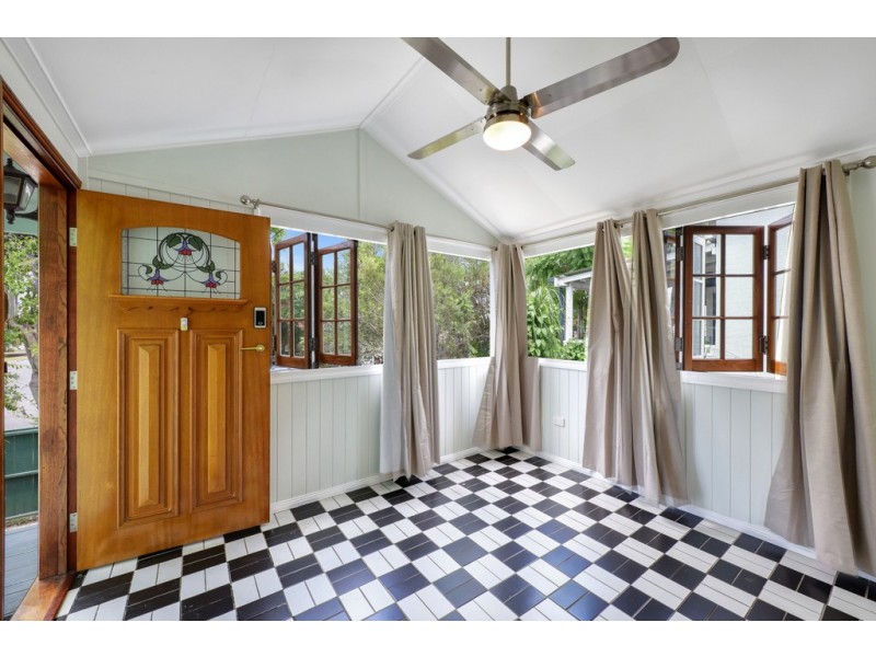 33 Noel Street, Hendra QLD 4011