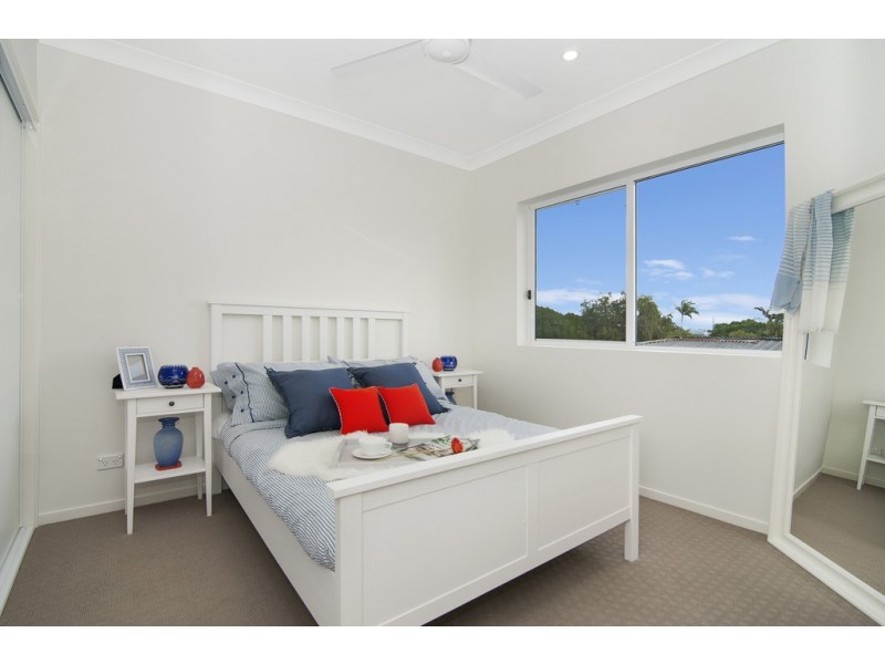 75 Springwood Road, Springwood QLD 4127