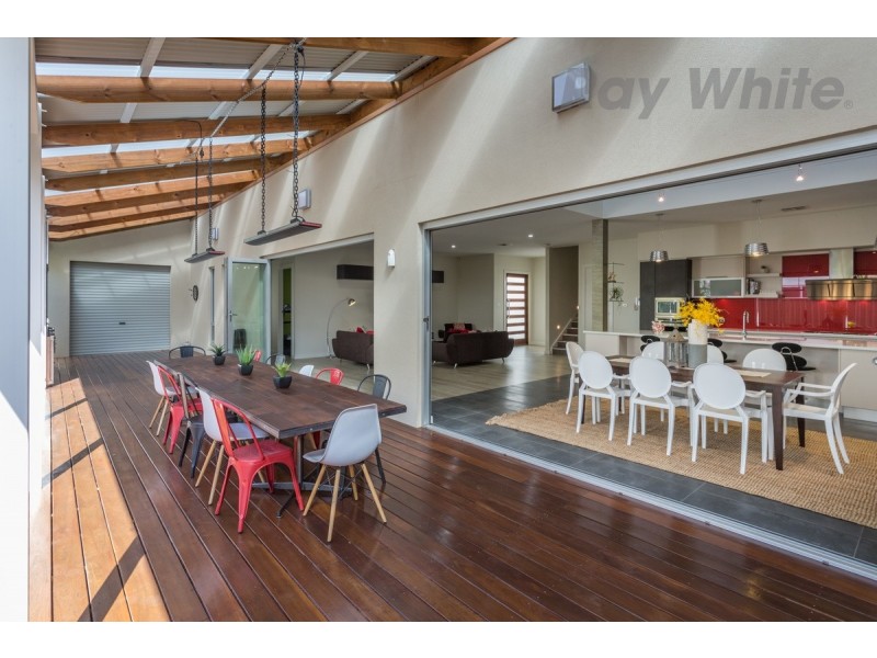 10 Gomera Street, Mawson Lakes SA 5095