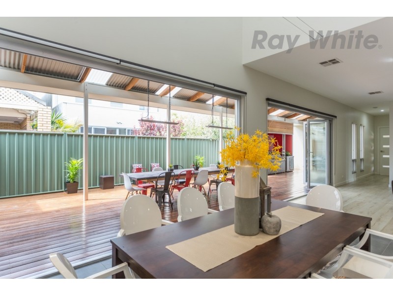 10 Gomera Street, Mawson Lakes SA 5095