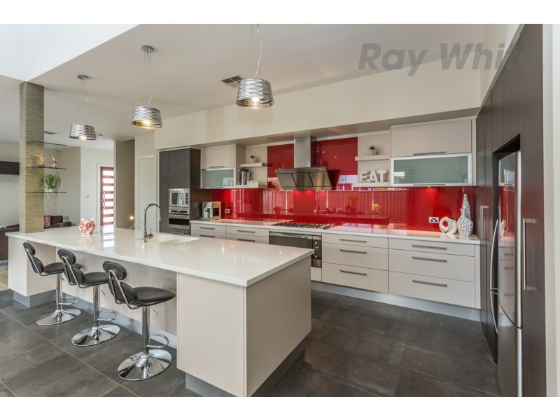 10 Gomera Street, Mawson Lakes SA 5095