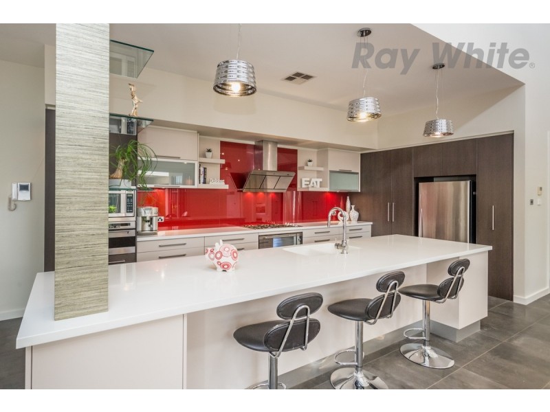 10 Gomera Street, Mawson Lakes SA 5095