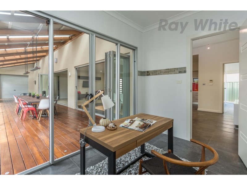 10 Gomera Street, Mawson Lakes SA 5095