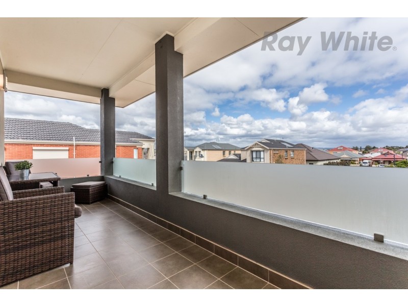 10 Gomera Street, Mawson Lakes SA 5095
