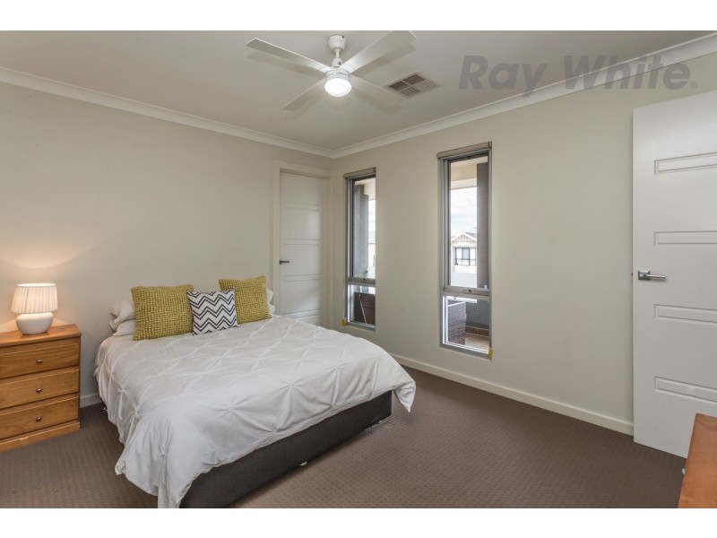 10 Gomera Street, Mawson Lakes SA 5095