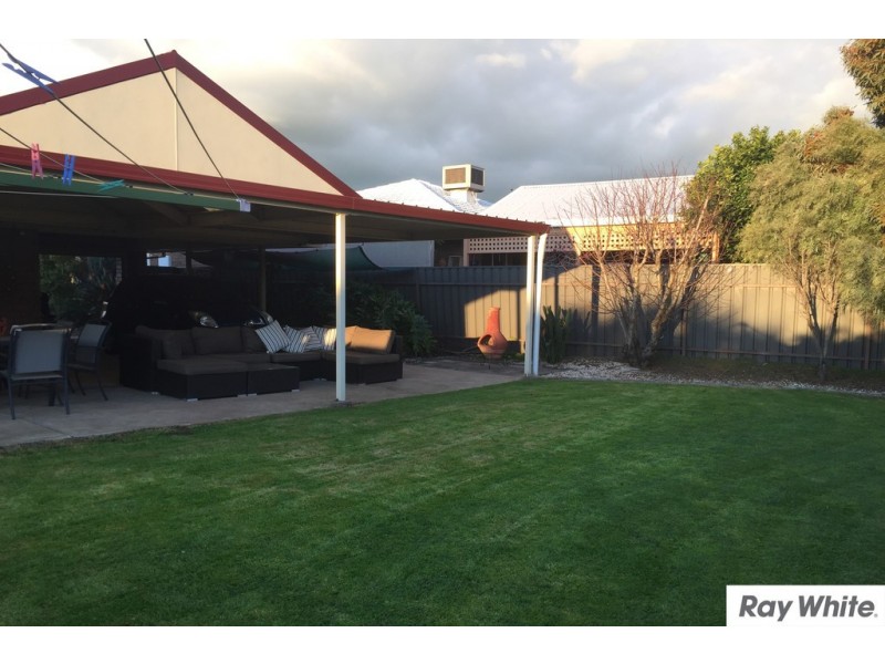 18 Whitehart Close, Blakeview SA 5114