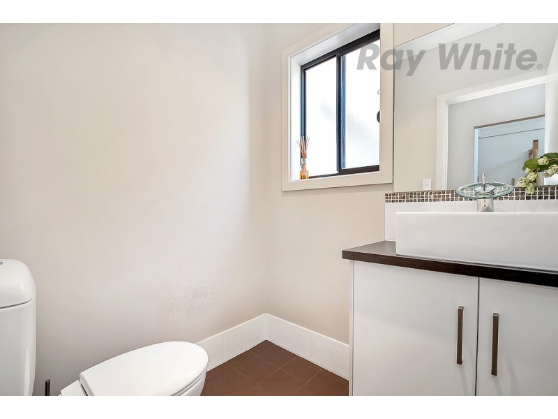 73 Hindmarsh Cct, Mawson Lakes SA 5095