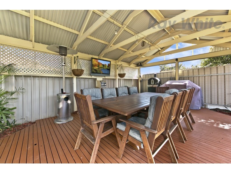 8 Mullen Court, Evanston Park SA 5116