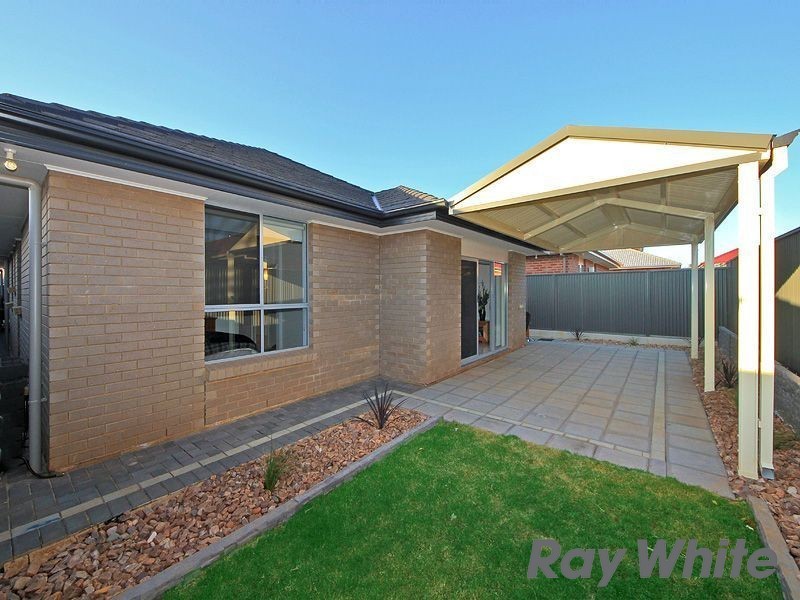 15 Swinden Cres, Blakeview SA 5114