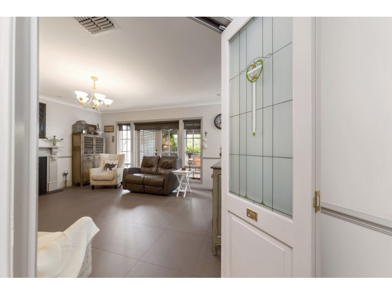 6 Charles Fry Court, Williamstown SA 5351