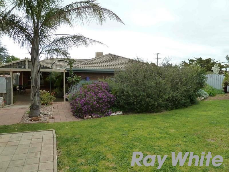 14 McKinlay Ave, Gawler East SA 5118