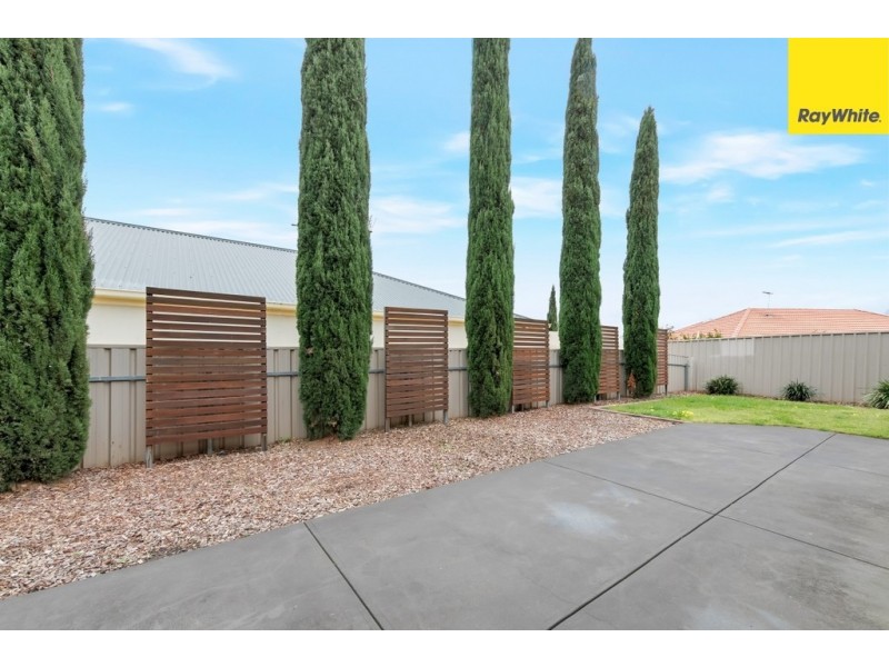 25 Thiele Crescent, Evanston Park SA 5116