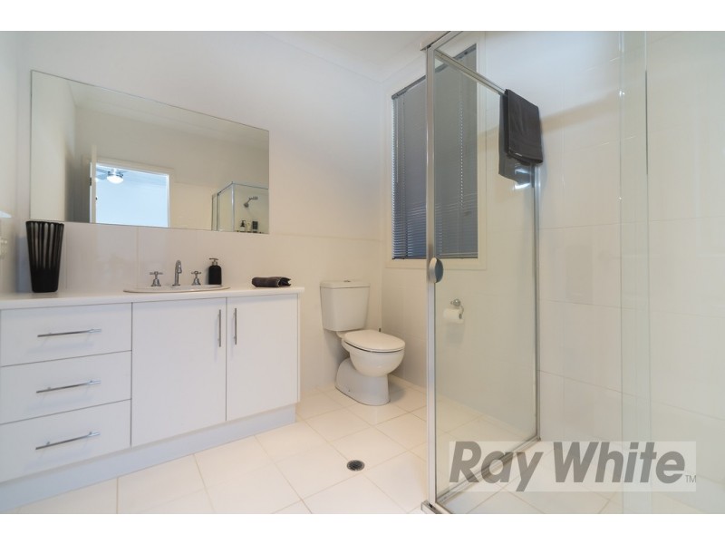 63 Hindmarsh Cct, Mawson Lakes SA 5095