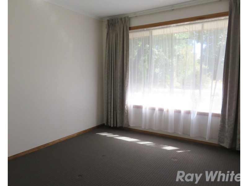 2 Milne Court, Evanston Park SA 5116
