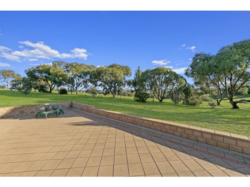 64 Tarca Court, Cockatoo Valley SA 5351