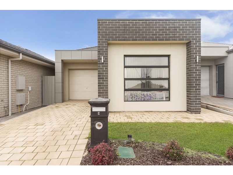 9 Gatley Circuit, Evanston South SA 5116