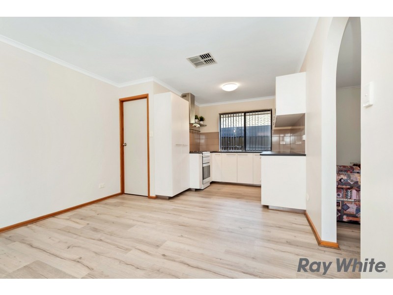 27 Causby Cres, Willaston SA 5118