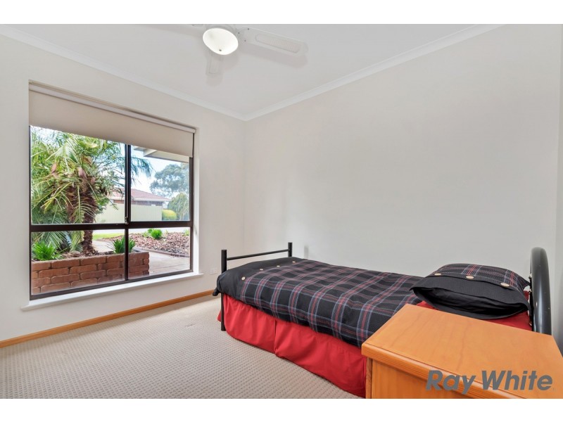 27 Causby Cres, Willaston SA 5118