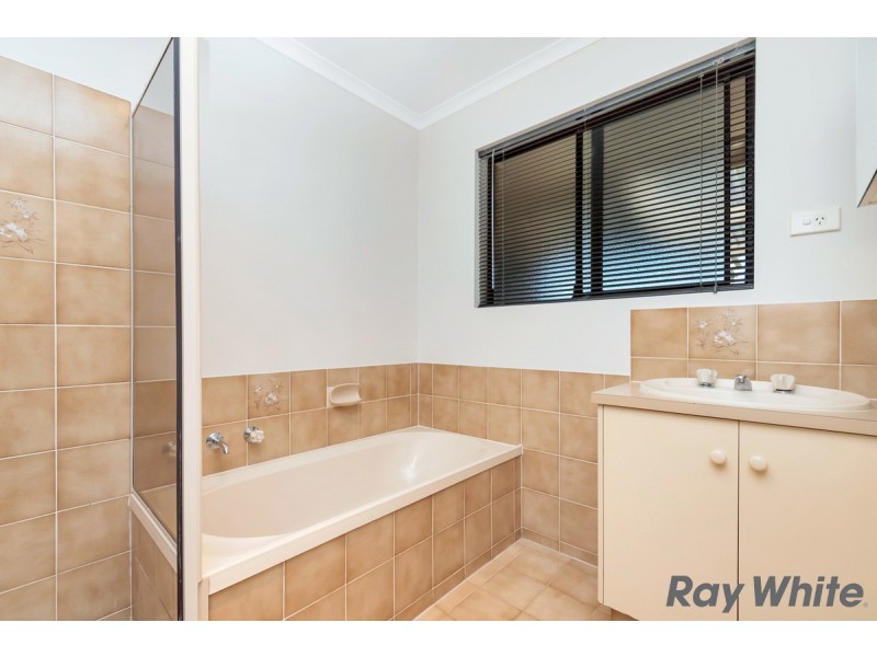 27 Causby Cres, Willaston SA 5118