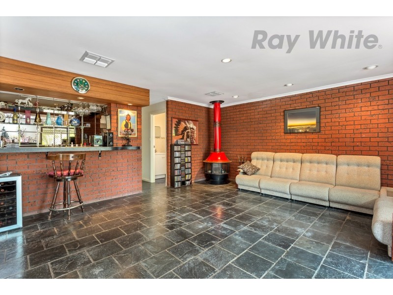 8 Cockshell Drive, Gawler East SA 5118