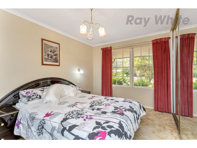 8 Cockshell Drive, Gawler East SA 5118